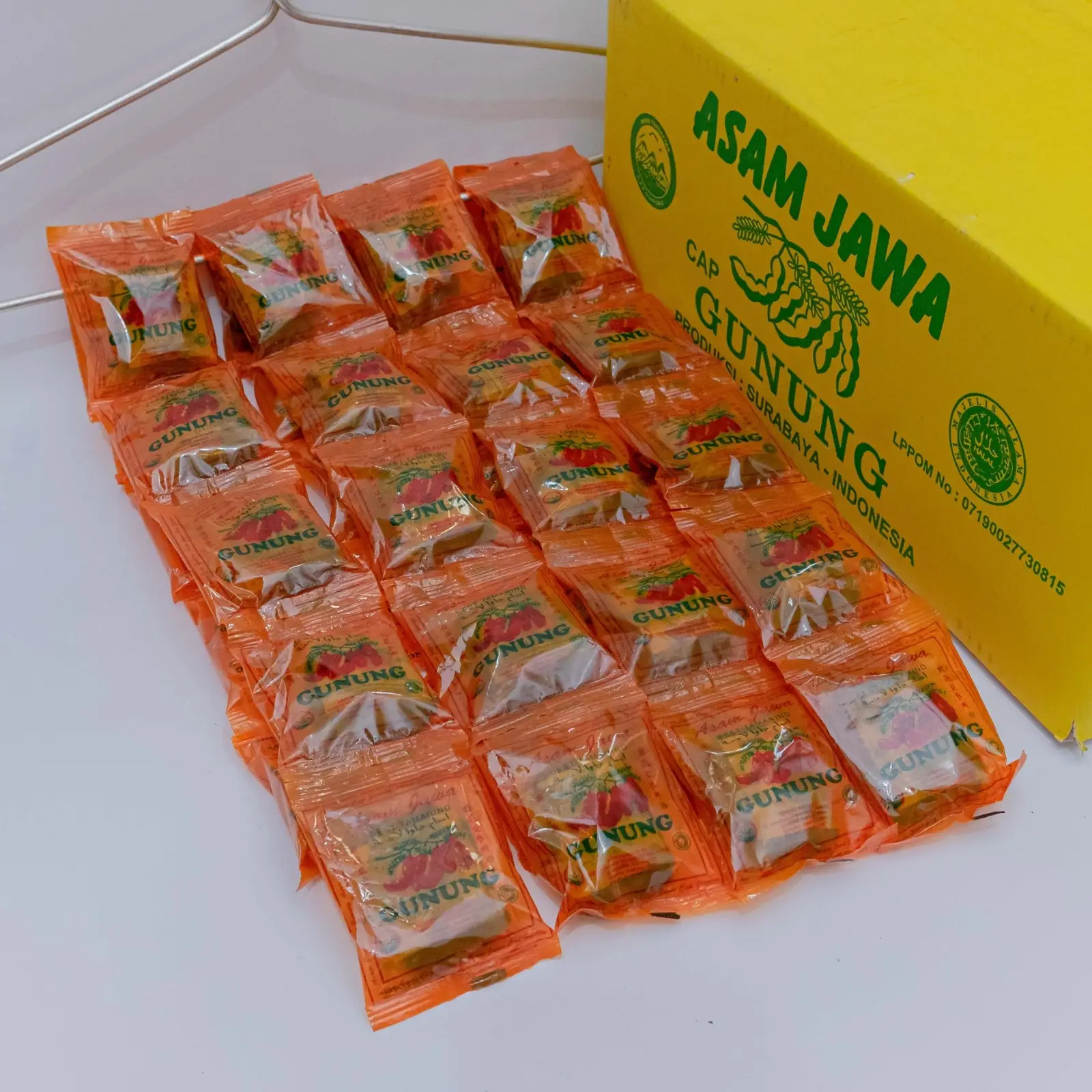 asam jawa 35 gr renceng cap gunung